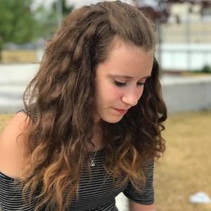 Meet your Posher, Sara-jane